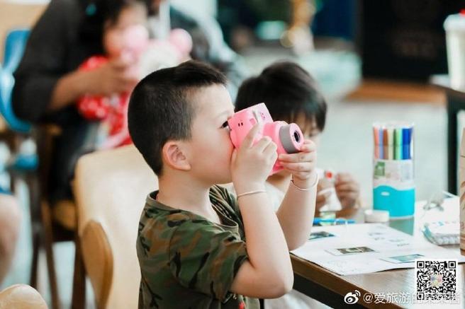 5月25日,辣妈荣酱参加了富士instax教育第三季第一期儿童摄影班无锡站